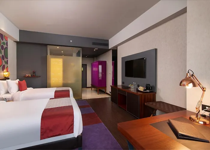 Executive Club Twin Room