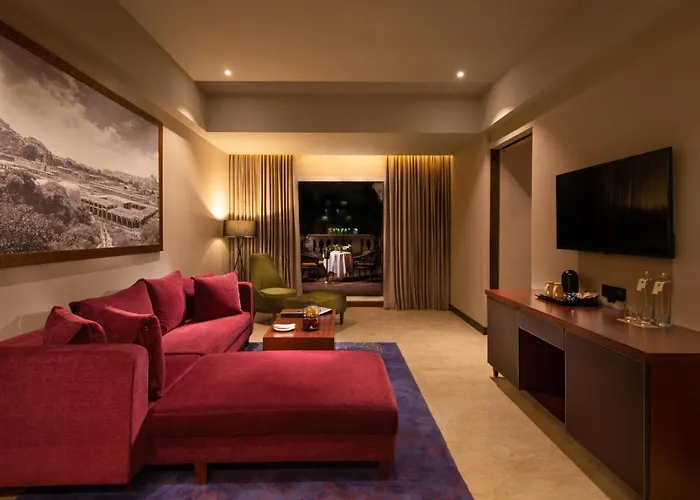 Deluxe Two-Bedroom Suite