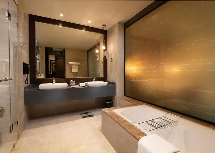 Executive King Suite