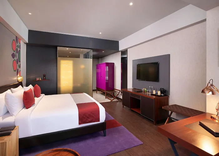 Executive Club King Room